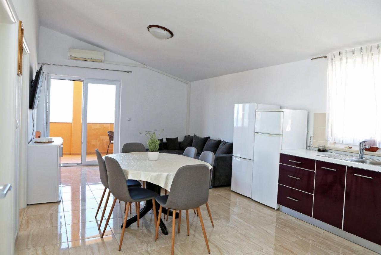 Apartmani Cili Miletici Buitenkant foto