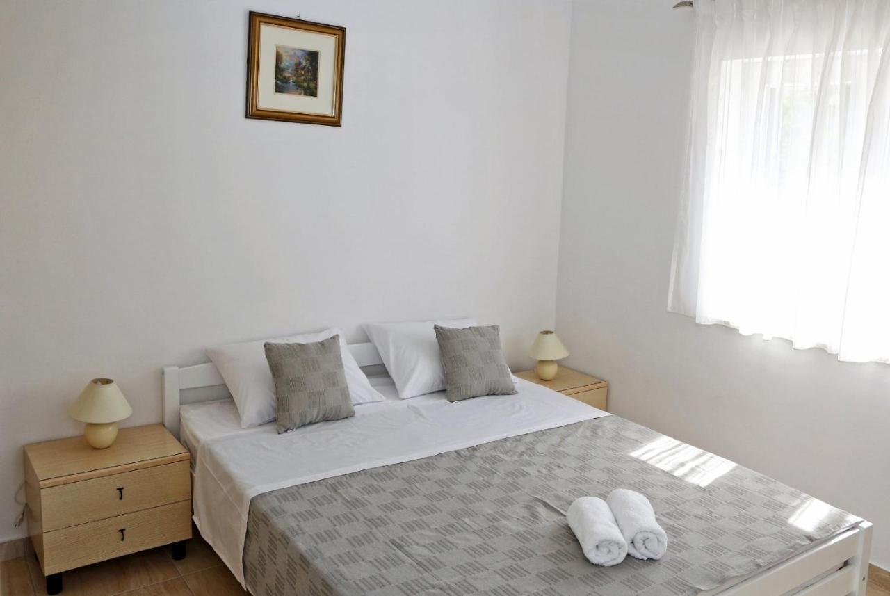 Apartmani Cili Miletici Buitenkant foto
