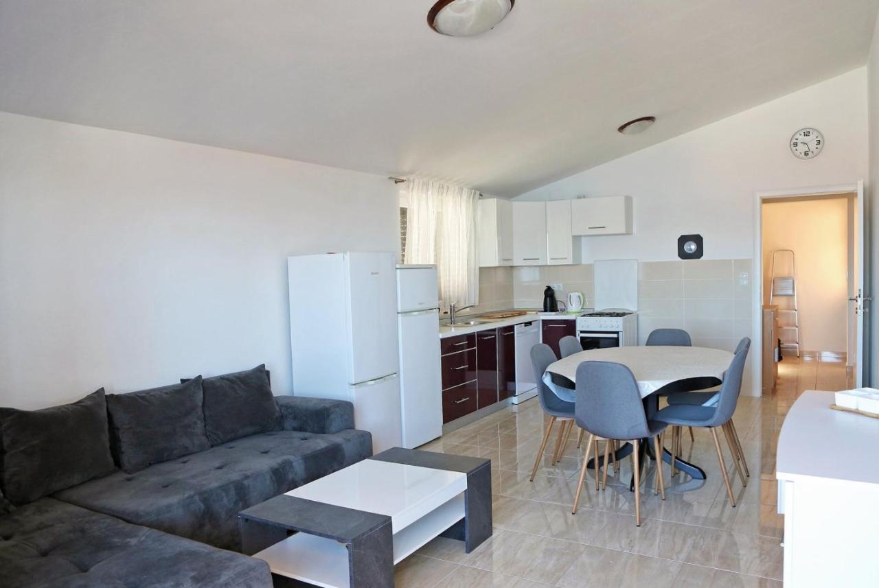 Apartmani Cili Miletici Buitenkant foto
