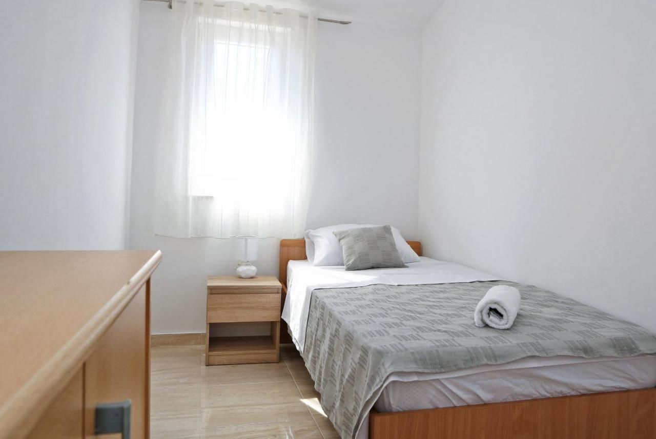 Apartmani Cili Miletici Buitenkant foto